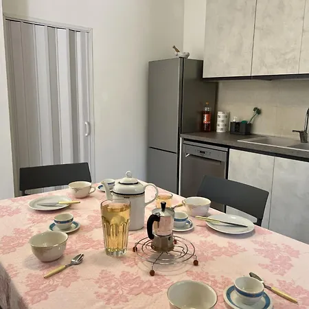 Casa Balderi 펜션 *